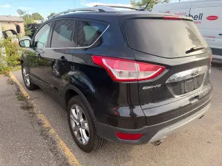 Ford Escape 2014 Titanium SUV de 4 puertas