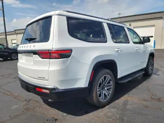 Jeep Wagoneer 2024 4x4 Serie II SUV de 4 puertas