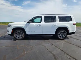 Jeep Wagoneer 2024 4x4 Serie II SUV de 4 puertas