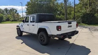 Jeep Gladiator 2021 4x4 Sport 4 puertas Cabina Crew 5.0 pies SB