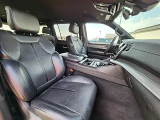 Jeep Wagoneer L 2024 4x4 Serie III 4dr SUV