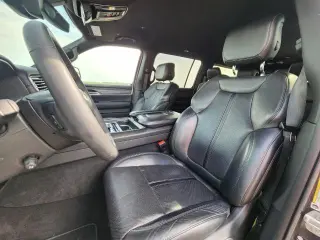 Jeep Wagoneer L 2024 4x4 Serie III 4dr SUV