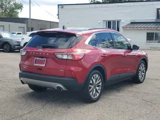 Ford Escape Hybrid 2021 Titanium SUV 4 puertas