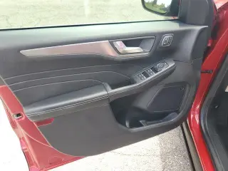 Ford Escape Hybrid 2021 Titanium SUV 4 puertas