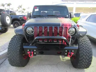 Jeep Gladiator 2020 4x4 Sport 4 puertas Crew Cab Caja corta de 5.0 pies