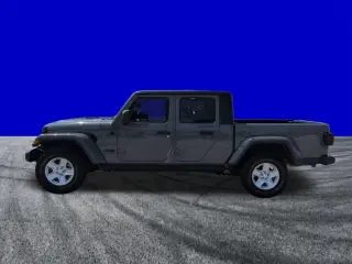 Jeep Gladiator 2022 4x4 Sport 4dr Cabina de Crew 5.0 ft. SB