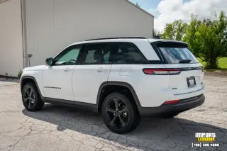 Jeep Grand Cherokee 2023 4x4 Limited SUV de 4 puertas