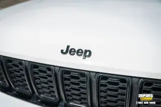 Jeep Grand Cherokee 2023 4x4 Limited SUV de 4 puertas