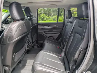Jeep Grand Cherokee 2023 4x4 Limited SUV de 4 puertas
