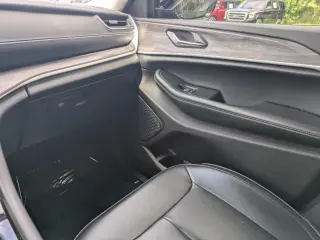 Jeep Grand Cherokee 2023 4x4 Limited SUV de 4 puertas