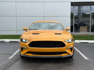 Ford Mustang 2022 GT Premium de 2 puertas tipo Fastback