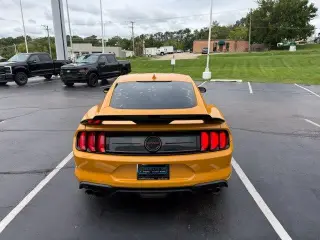 Ford Mustang 2022 GT Premium de 2 puertas tipo Fastback