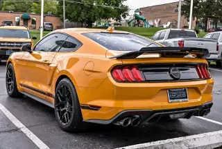 Ford Mustang 2022 GT Premium de 2 puertas tipo Fastback
