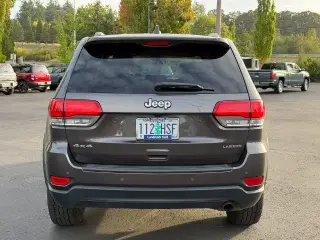 Jeep Grand Cherokee 2019 4x4 Laredo SUV de 4 puertas