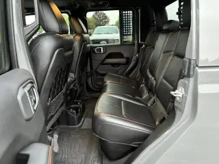Jeep Gladiator 2020 4x4 Mojave 4 puertas Cabina Doble caja corta de 5.0 pies