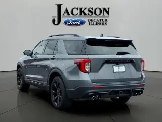 Ford Explorer 2023 AWD ST SUV de 4 puertas