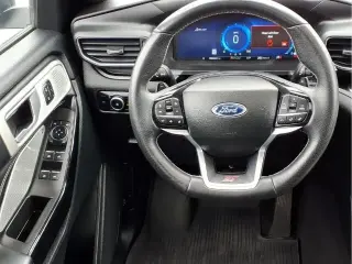 Ford Explorer 2023 AWD ST SUV de 4 puertas