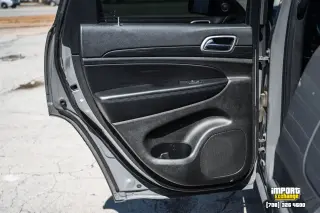 Jeep Grand Cherokee 2019 4x4 Altitude SUV de 4 puertas