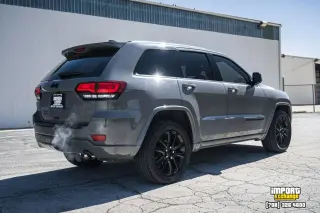 Jeep Grand Cherokee 2019 4x4 Altitude SUV de 4 puertas