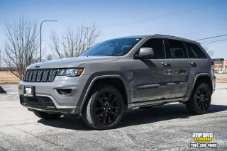 Jeep Grand Cherokee 2019 4x4 Altitude SUV de 4 puertas