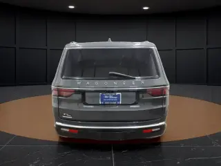Jeep Wagoneer 2023 4x4 SUV de 4 puertas