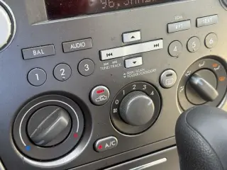 2009 Subaru Legacy 2.5i