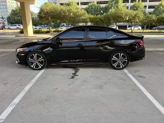 2022 Nissan Sentra SR Xtronic CVT