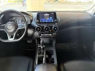 2022 Nissan Sentra SR Xtronic CVT