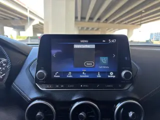 2022 Nissan Sentra SR Xtronic CVT