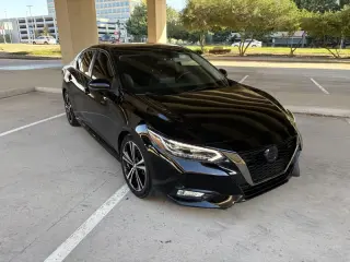 2022 Nissan Sentra SR Xtronic CVT