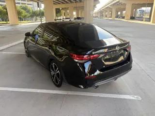 2022 Nissan Sentra SR Xtronic CVT