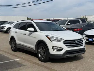 2016 Hyundai Santa Fe SE