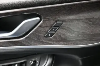 Jeep Grand Cherokee L 2025 4x4 Limited SUV de 4 puertas