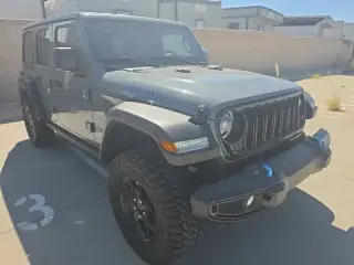 Jeep Wrangler 2024 4x4 Willys 4xe 4 puertas SUV