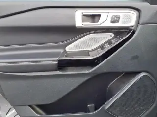 Ford Explorer 2023 AWD ST SUV de 4 puertas