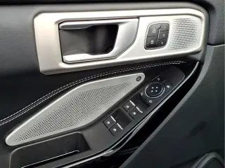 Ford Explorer 2023 AWD ST SUV de 4 puertas
