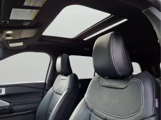 Ford Explorer 2023 AWD ST SUV de 4 puertas