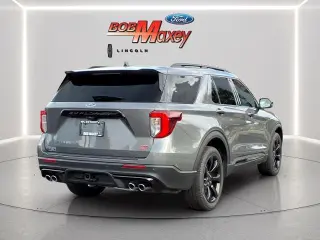 Ford Explorer 2023 AWD ST SUV de 4 puertas