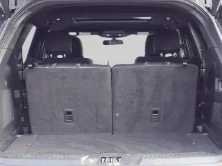 Ford Explorer 2023 AWD ST SUV de 4 puertas