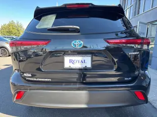 2023 Toyota Highlander Hybrid XLE