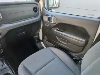 Jeep Gladiator 2026 4x4 Rubicon 4 puertas Doble Cabina 5.0 pies Caja Corta
