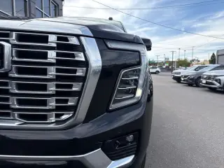 2025 GMC Yukon XL 4WD Denali