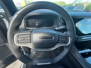 Jeep Wagoneer 2024 4x2 Serie II SUV de 4 puertas