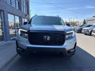 2023 Honda Passport AWD Elite
