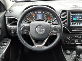 Jeep Cherokee 2021 4x4 Latitude Lux SUV 4 puertas