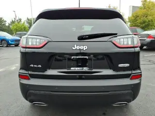 Jeep Cherokee 2021 4x4 Latitude Lux SUV 4 puertas
