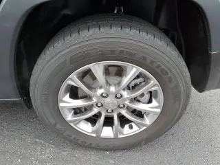 Jeep Cherokee 2021 4x4 Latitude Lux SUV 4 puertas
