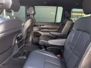 Jeep Wagoneer 2022 4x4 Serie III SUV de 4 puertas