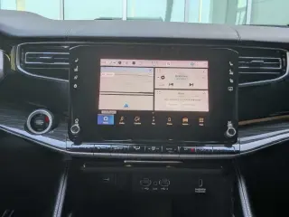 Jeep Wagoneer 2022 4x4 Serie III SUV de 4 puertas