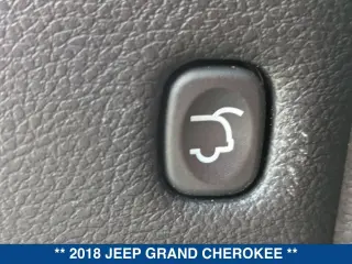 Jeep Grand Cherokee 2018 4x2 Laredo SUV de 4 puertas